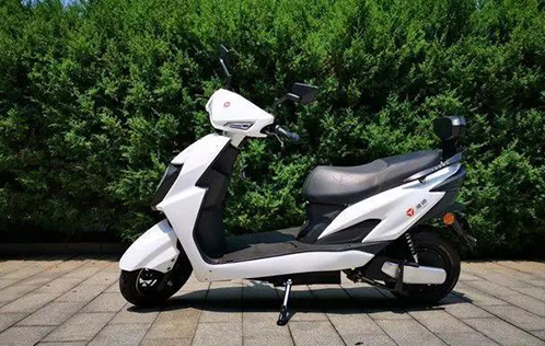 都說電動(dòng)車鋰電池好，為什么沒有完全替代鉛酸電池？